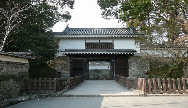 飫肥城の大手門